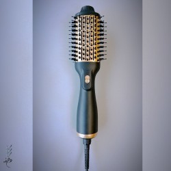 Mini Effortless Blow-Dryer